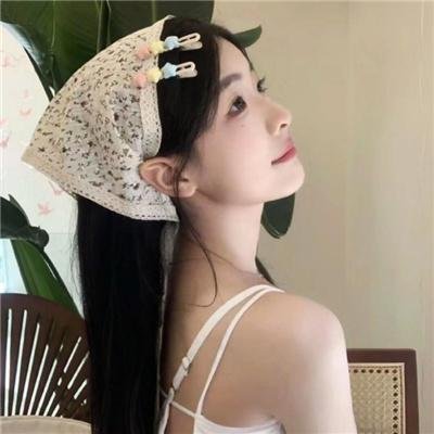橱窗里的兔子先生 海报